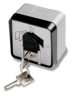 CAME 001SET-J : Ключ-выключатель с защитой цилиндра, накладной